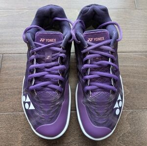 Yonex Power Cushion Aerus Z2 Badminton Shoes